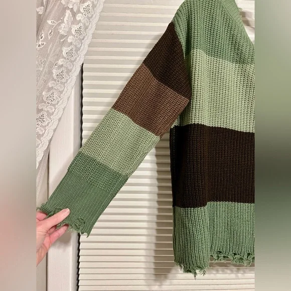 Women’s Simply Southern Green and Brown Striped Distressed Sweater Size Medium - Picture 8 of 12